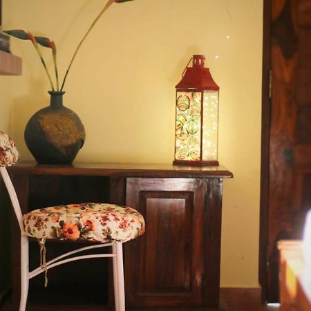 Red Soil Cozy Cottages- 瓦加托 外观 照片