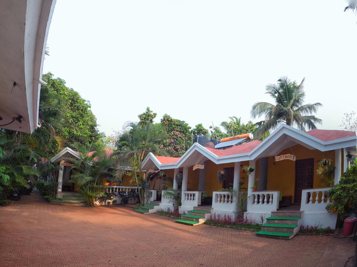 Red Soil Cozy Cottages- 瓦加托 外观 照片
